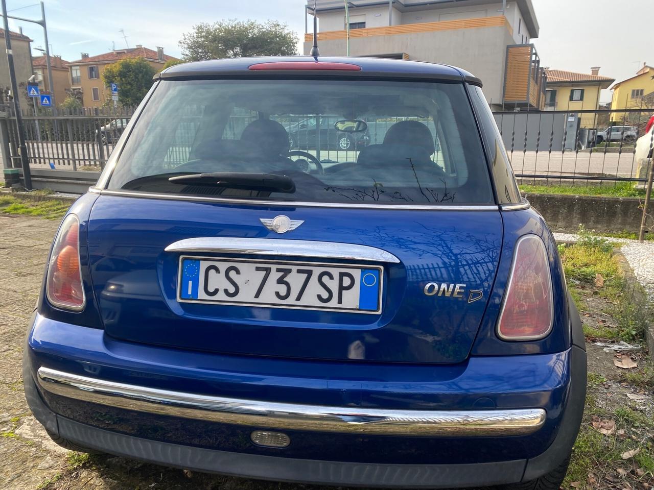 Mini 1.4 tdi One D de luxe tetto clima aut.