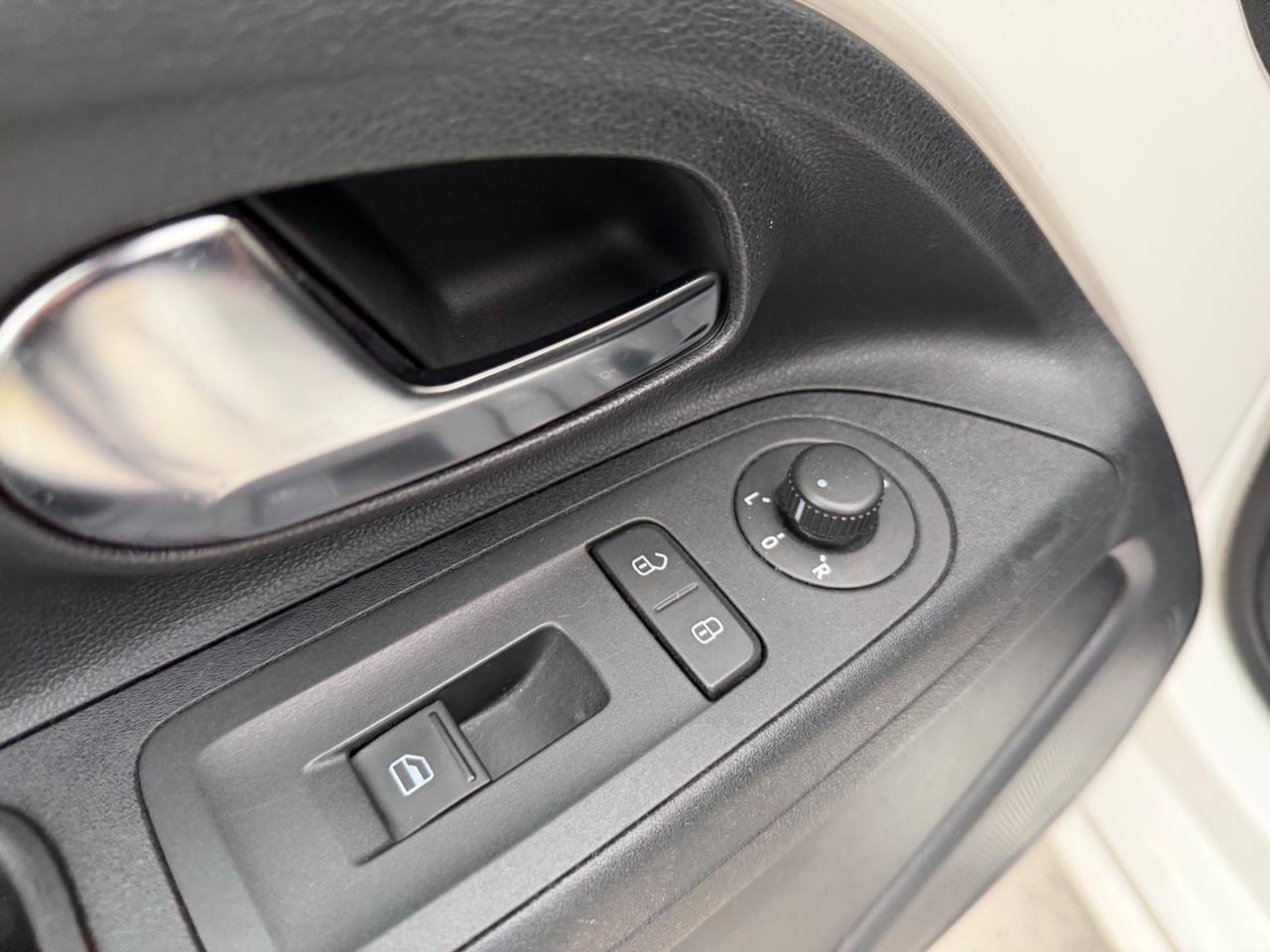 Volkswagen up! 1.0 benzina EURO5b neopatentati