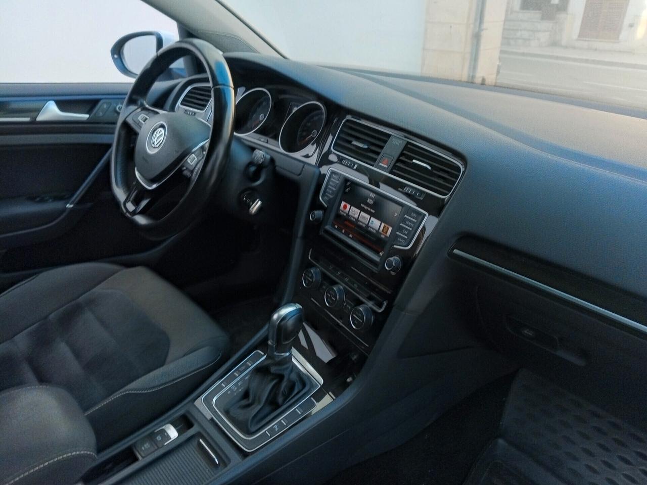 Volkswagen Golf 1.4 TGI DSG 5p. Executive BlueMotion