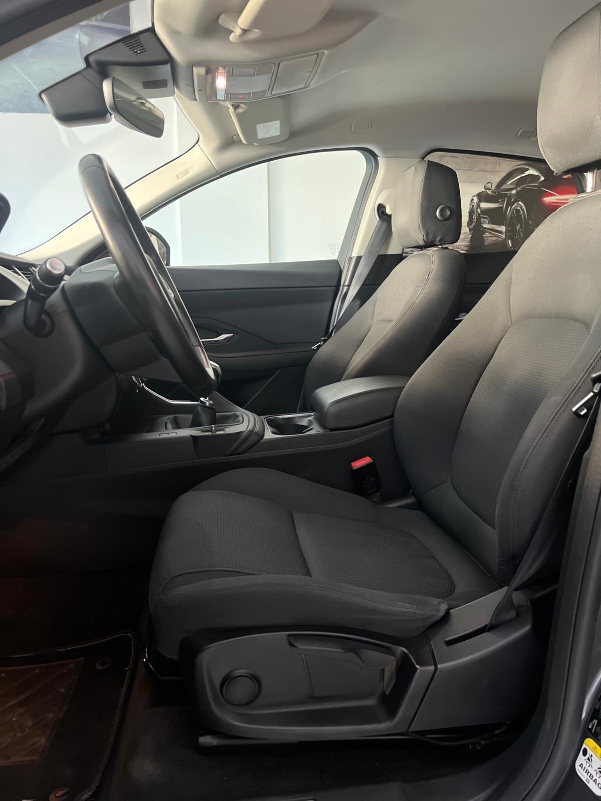 Jaguar E-Pace 2.0D 150 CV R-Dynamic