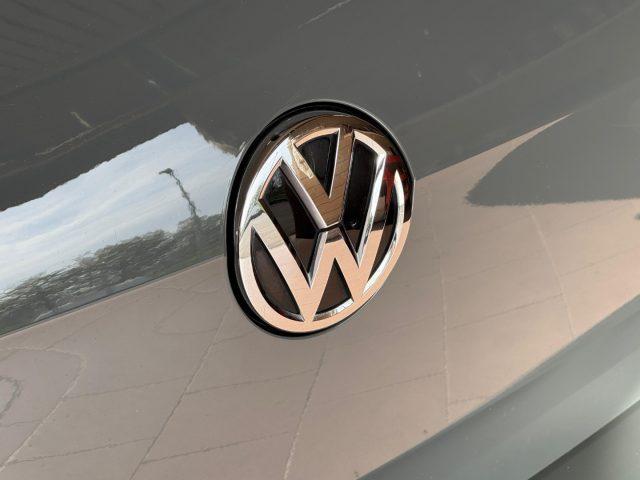 VOLKSWAGEN Golf GTI 2.0 TSI TCR Akrapovic DSG Service VW