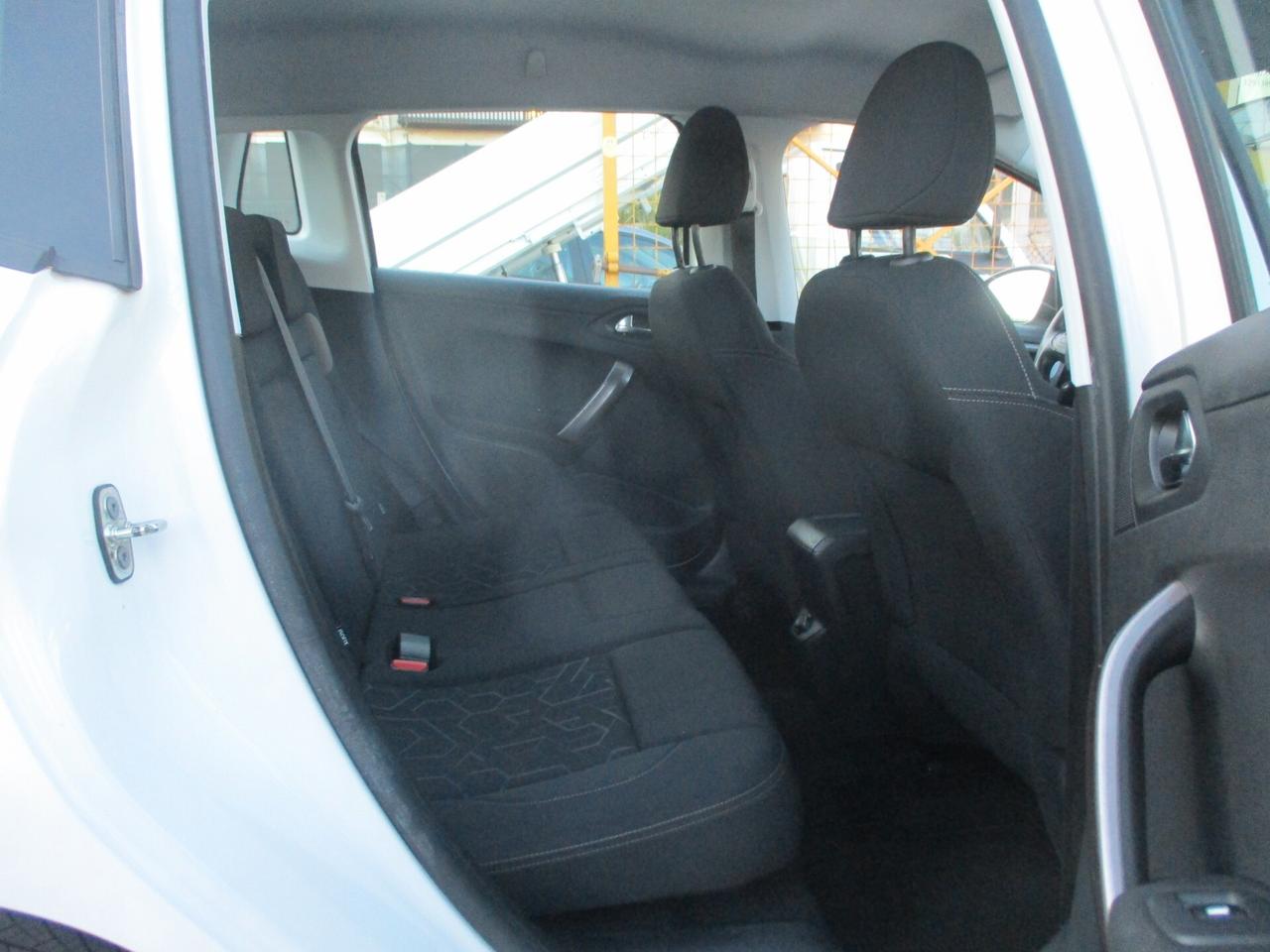 Peugeot 2008 1.6 e-HDi 92 CV MOLTO BELLA 2014