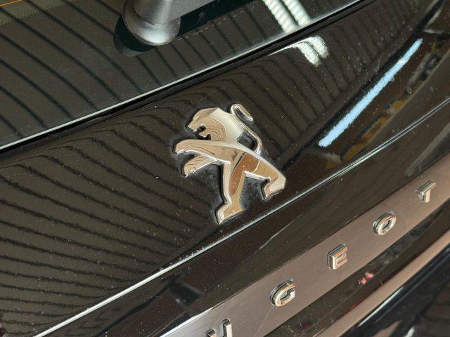 PEUGEOT 208 PureTech 100 Active Pack Unicoprop. LED Technology