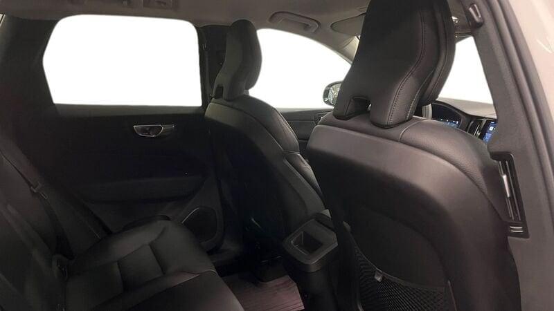 Volvo XC60 XC60 B4 automatico Plus Dark