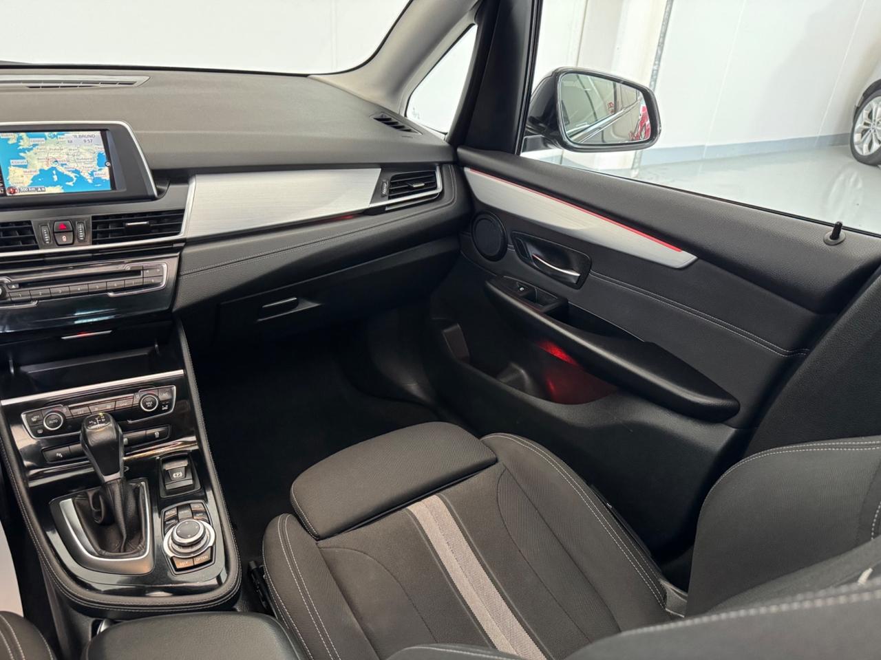 Bmw 2er Active Tourer 218d Active Tourer Sport