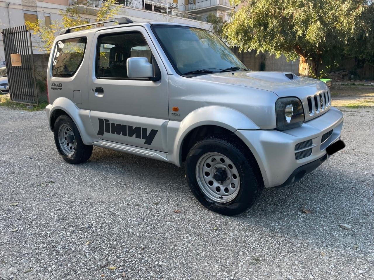 Suzuki Jimny 1.5 DDiS cat 4WD JLX Più