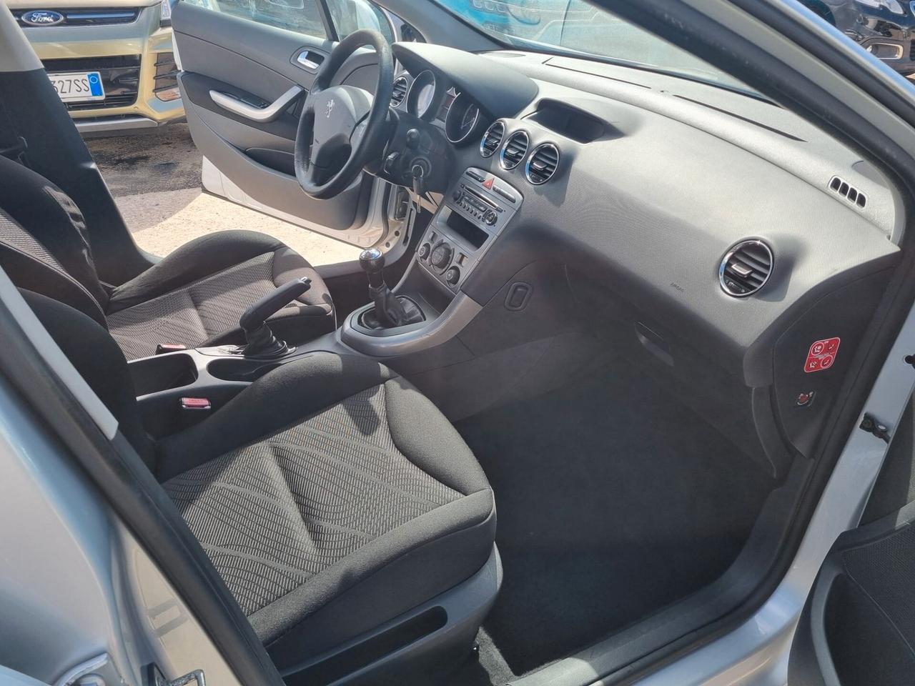 Peugeot 308 1.6 HDi 92 CV Business