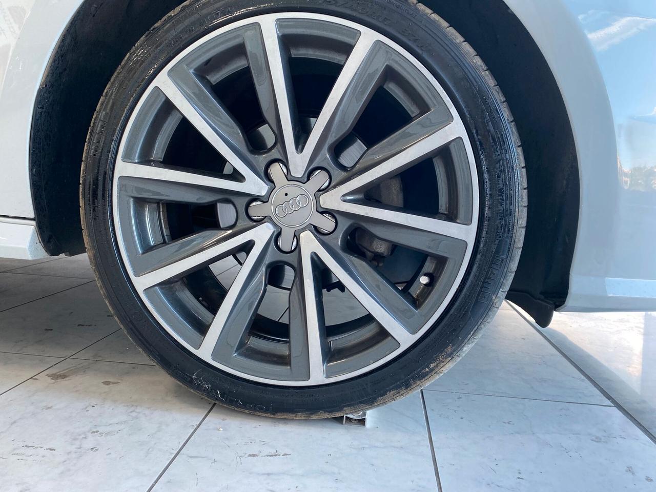 Audi A1 SPB 1.4 TDI S tronic S-line