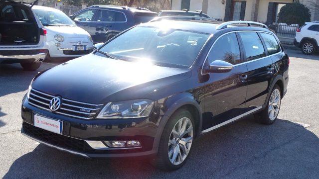 VOLKSWAGEN Passat Alltrack 2.0 TDI DSG 4motion BlueM. Garanzia..