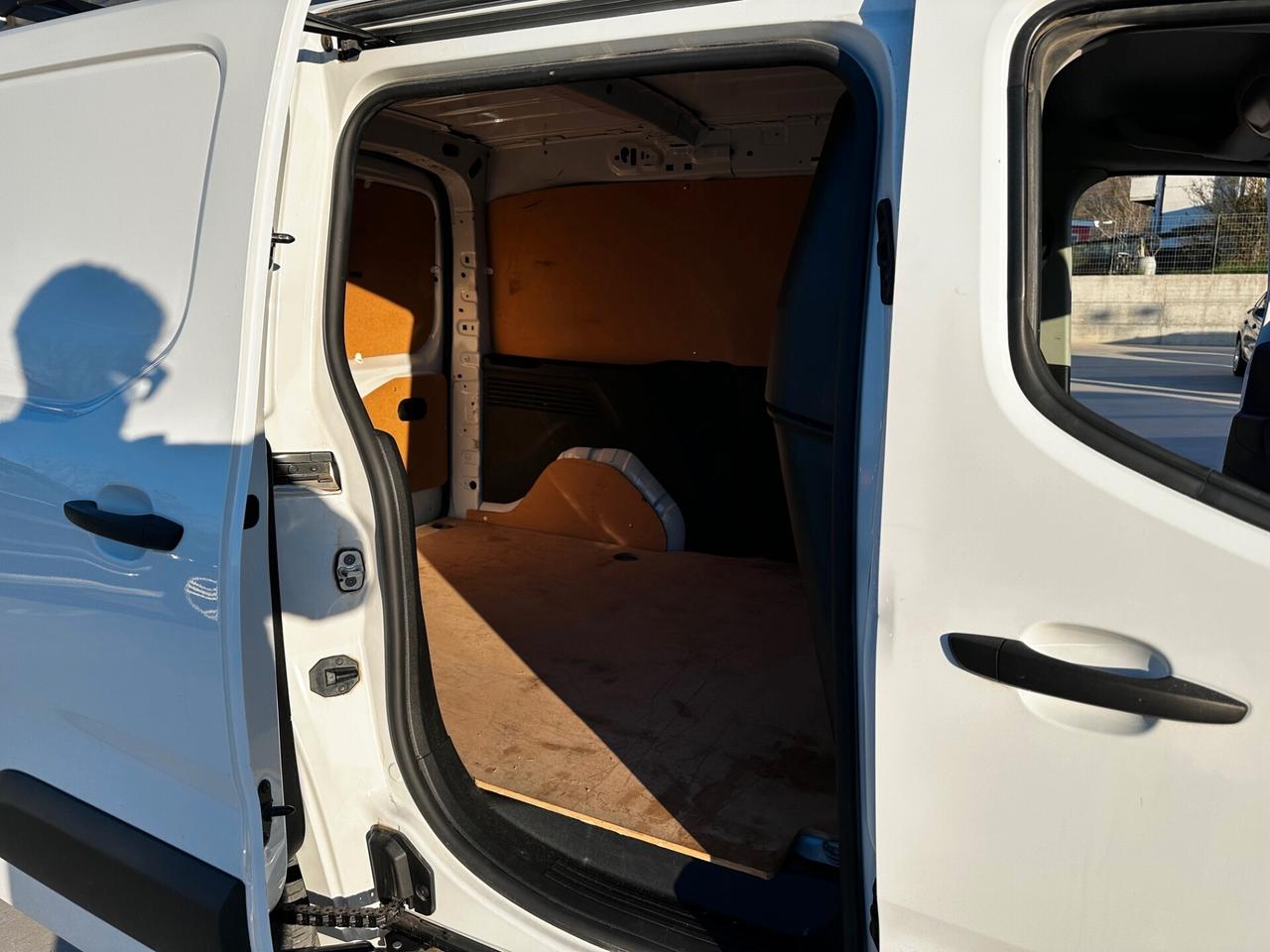 FIAT DOBLO VAN 1.5 BLUEHDI 100CV 2023 - GANCIO TRAINO