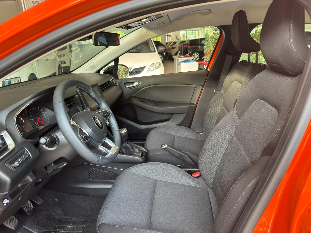 Renault Clio 5/V - 1.0 TCe 100 CV GPL - Equilibre - OK NEOPATENTATI/E!