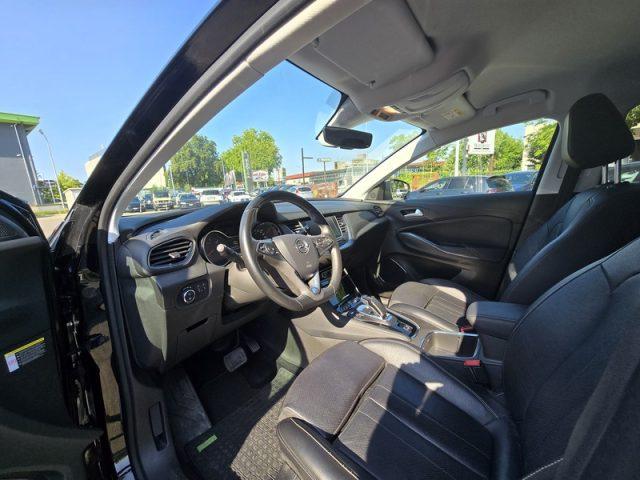 OPEL Grandland X 1.6 Hybrid4 Plug-in aut. AWD PERMUTE