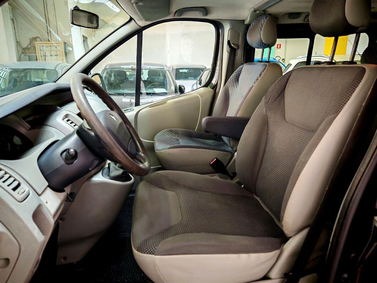 Renault Trafic 8 Posti 2.0 DCi Passenger