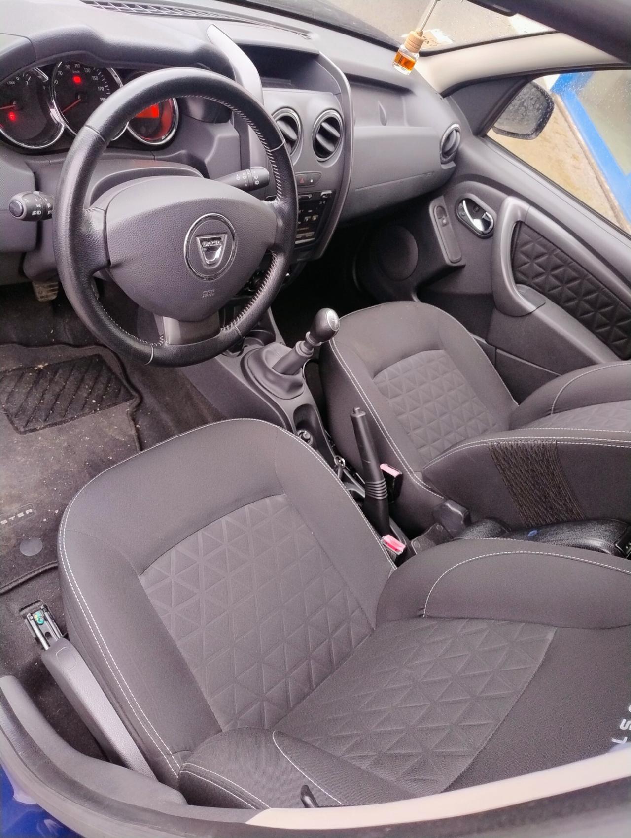 Dacia Duster 1.5 dCi 110CV 4x4 Lauréate km147