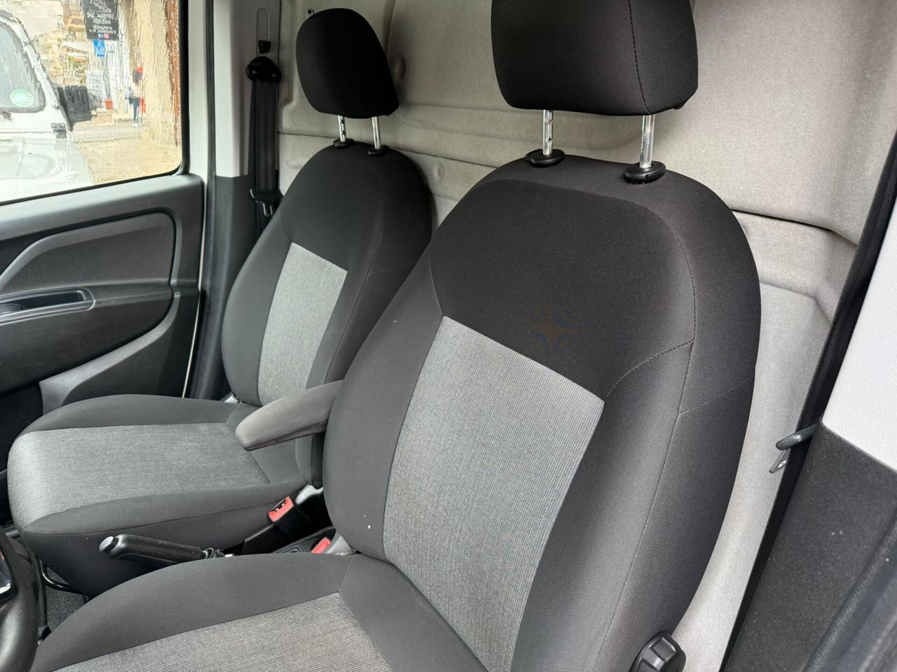 Fiat Doblò 2020 1.3 MJT S&S PC-TN Cargo Lounge