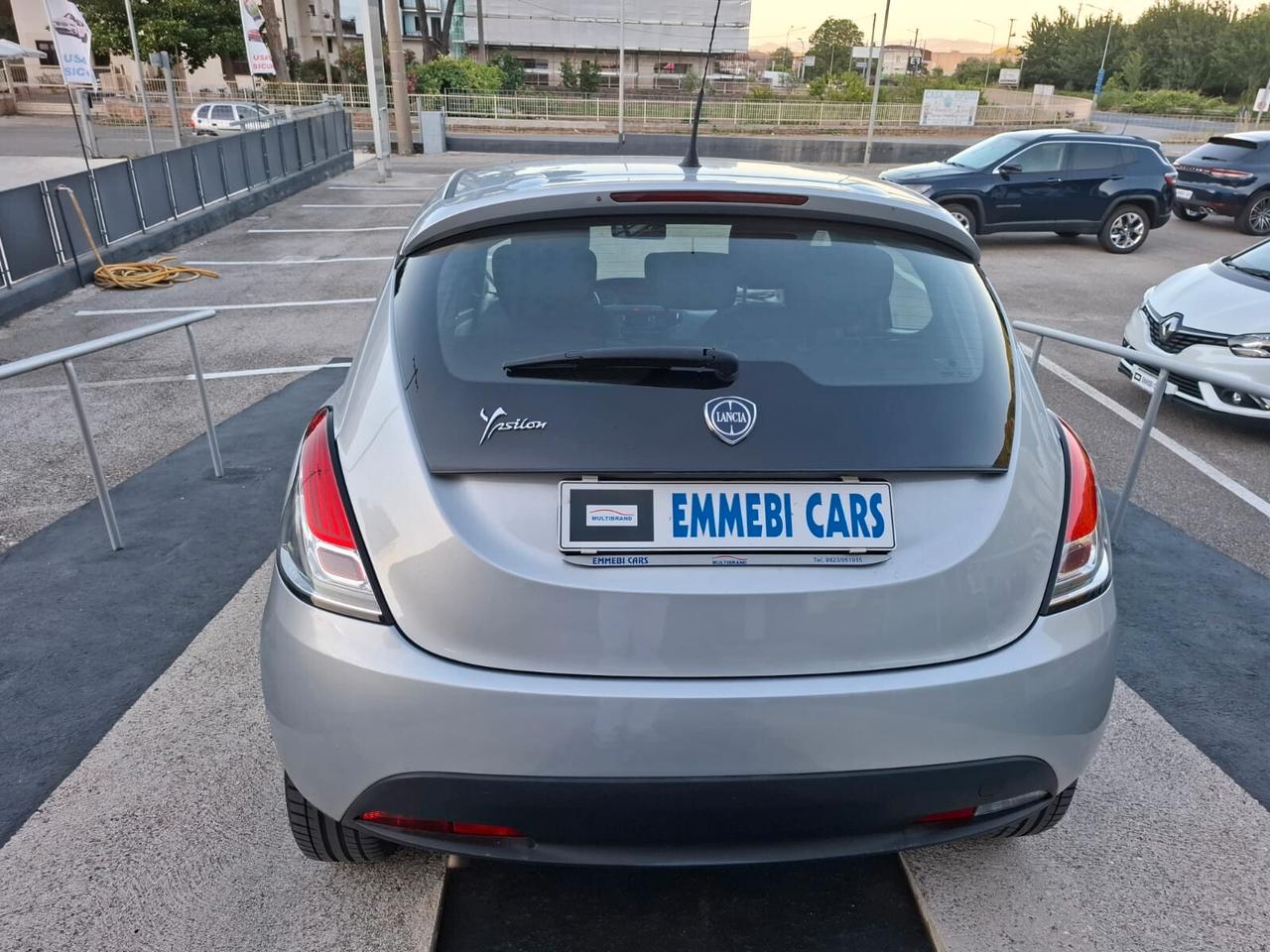 LANCIA YPSILON 1.2 BENZINA 69 CV ELEFANTINO BLU