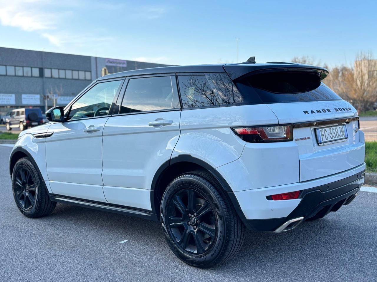 Land Rover Evoque 2.0 TD4 180 CV 5p. SE Dynamic