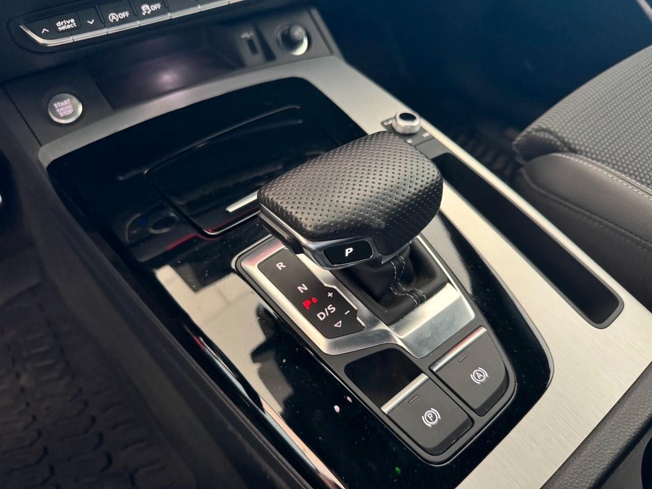 Audi Q5 40 TDI 204 CV quattro S tronic line
