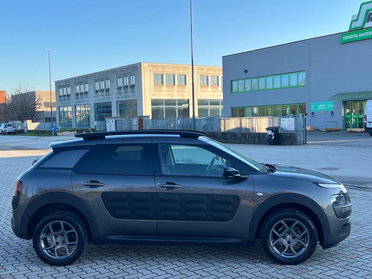Citroen C4 Cactus PureTech 82 S&S ETG Shine