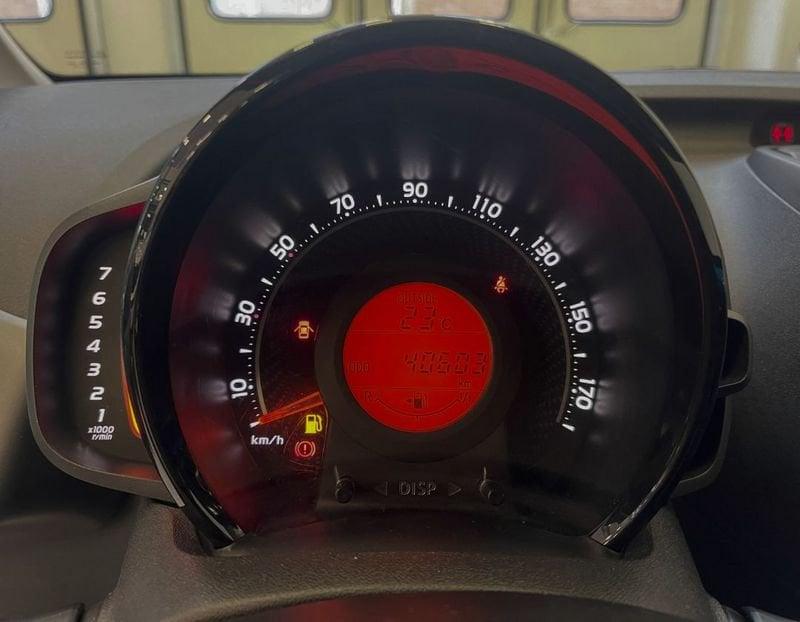 Toyota Aygo Aygo 1.0 VVT-i 72 CV 5 porte x-cool - NEOPATENTATI