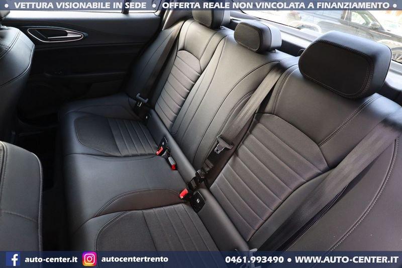 Alfa Romeo Giulia 2.0 Turbo 200CV AT8 B-Tech