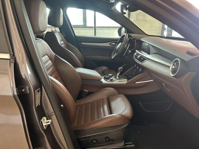 Alfa Romeo Stelvio Stelvio 2.2 Turbodiesel 210 CV AT8 Q4 Executive
