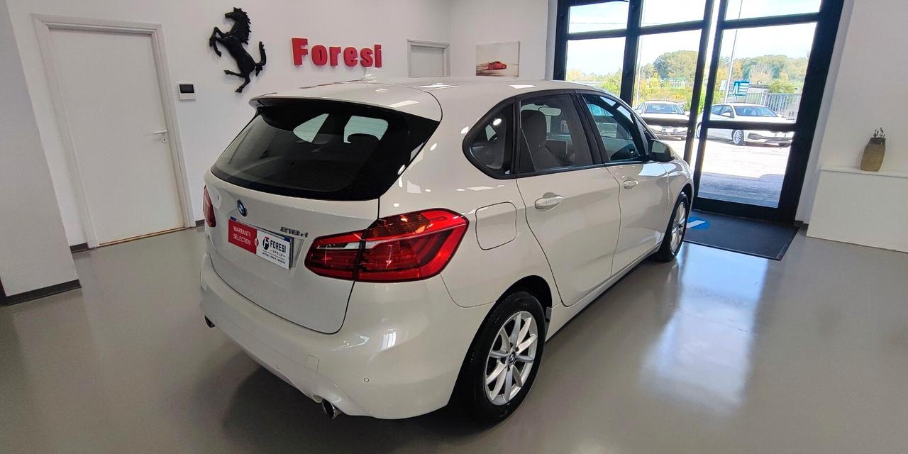 Bmw 2er Active Tourer 218d Luxury
