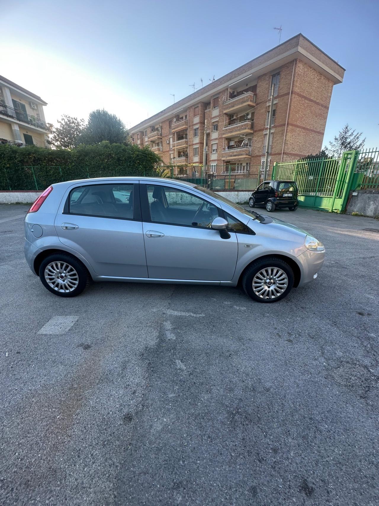 Fiat Grande Punto 1.3 MJT 75 CV 5 porte Fun