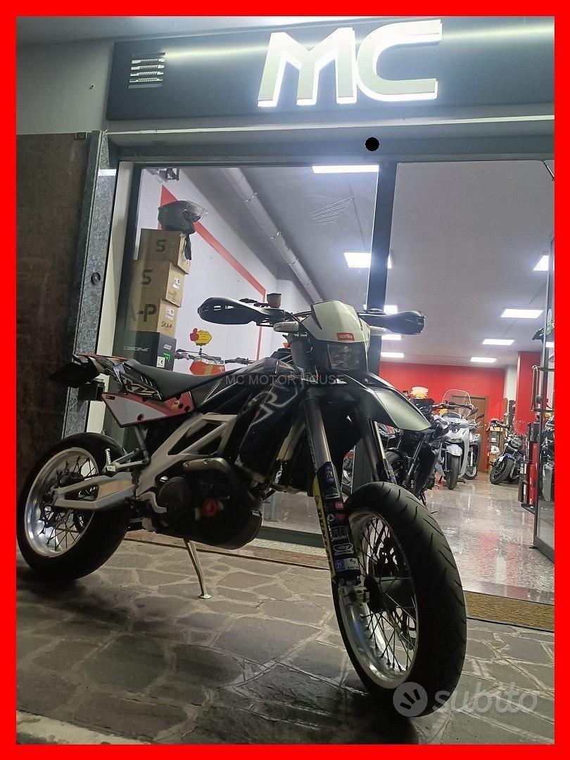 Aprilia sxv 450 +prom incluso passaggio+patente a2