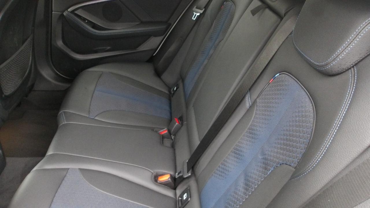 BMW 116D 1.5 MSPORT-AUTO-RETROC-PREZZO PROMO!