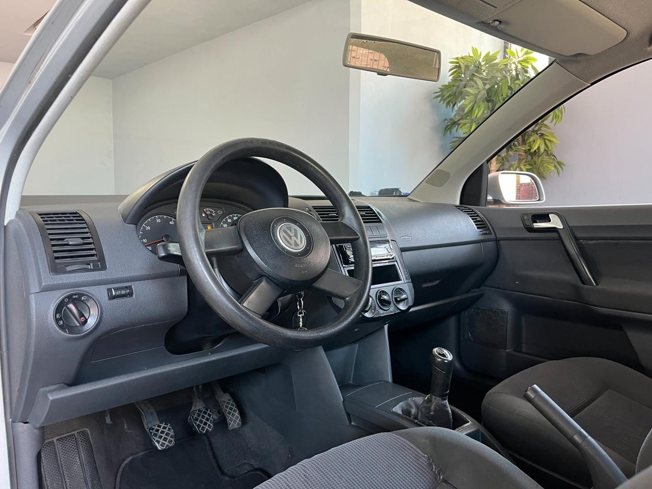 Volkswagen Polo 1.2cc TRENDLINE 64cv (OK NEOPATENTATI)