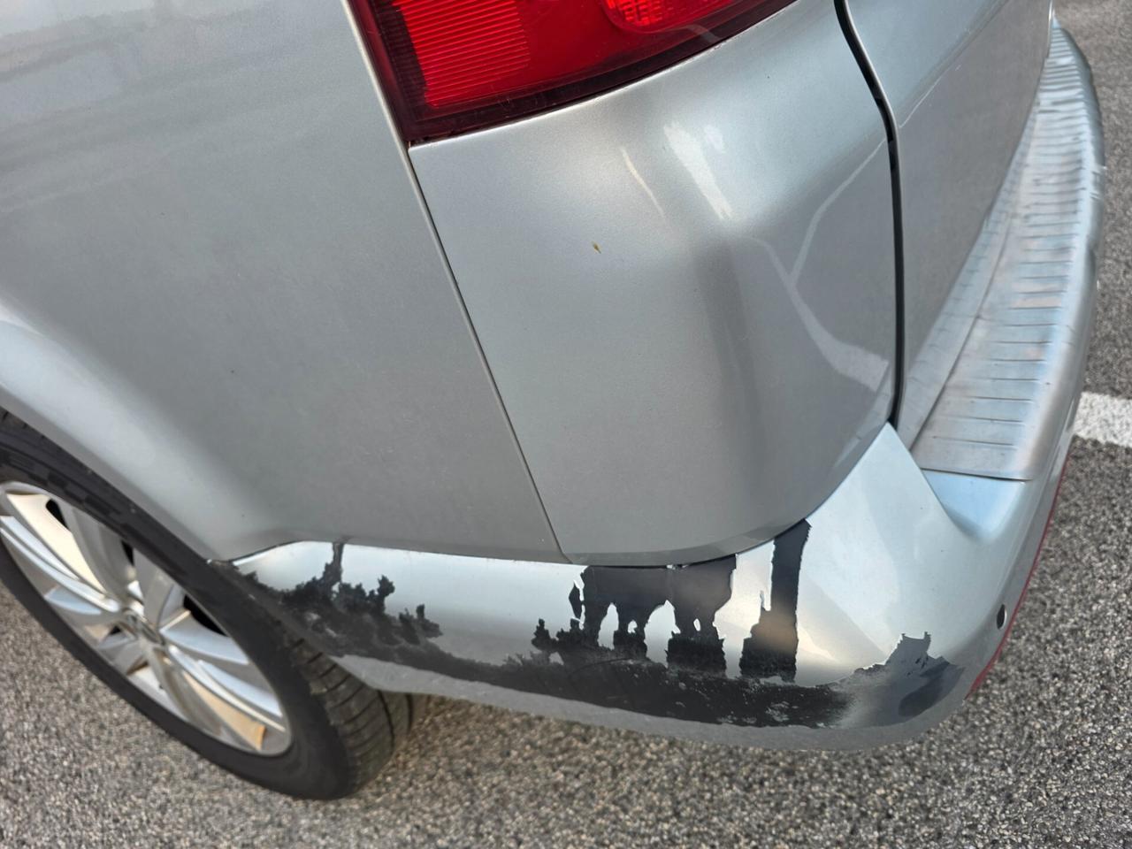 Volkswagen Caravelle 2.0 BiTDI 180CV DSG Highline