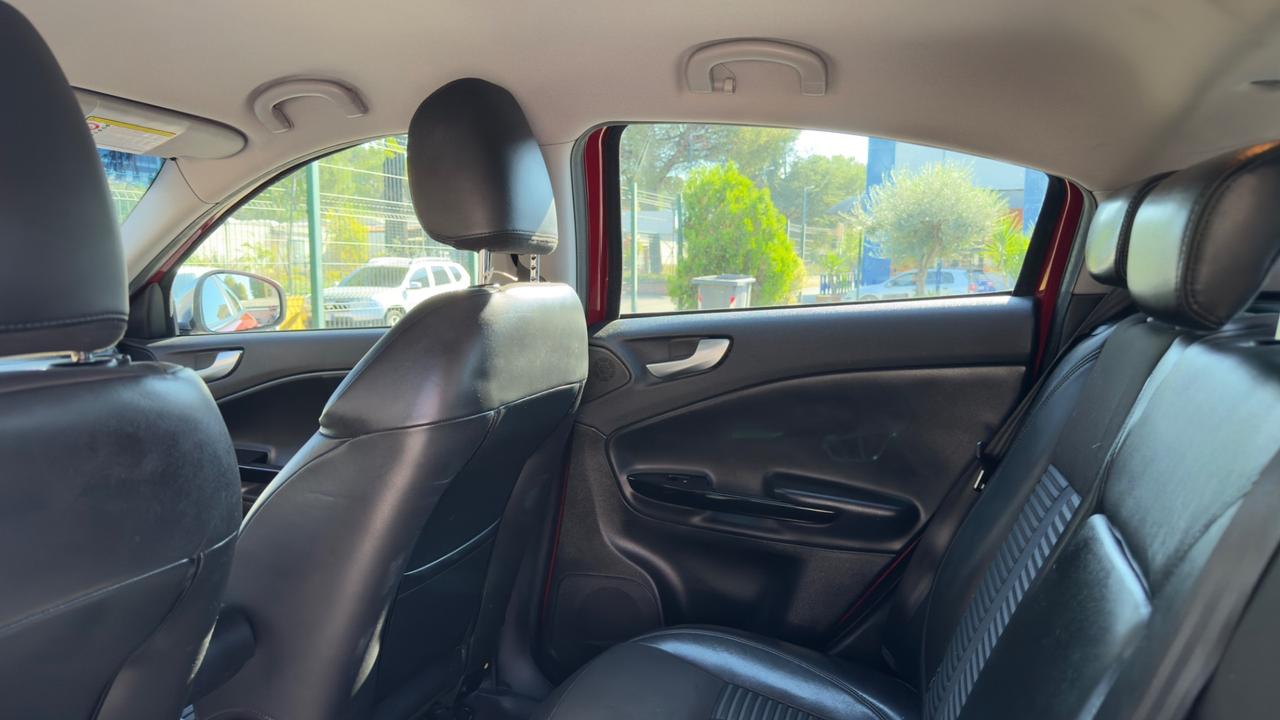 Alfa Romeo Giulietta 2.0 JTDm-2 140 CV Exclusive 2012