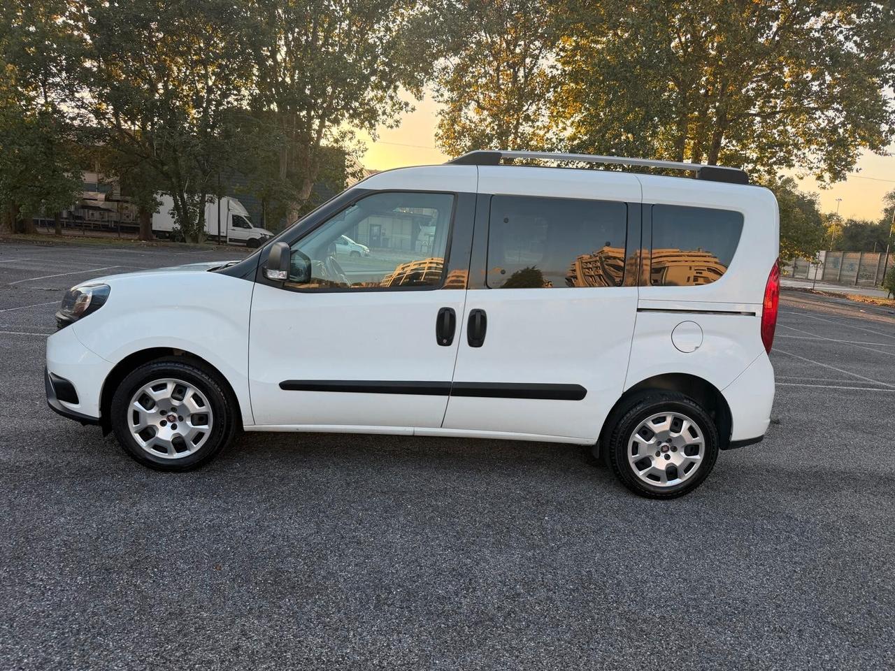 Fiat Doblò 1.6 MJT 120CV S&S PC Combi N1 Lounge