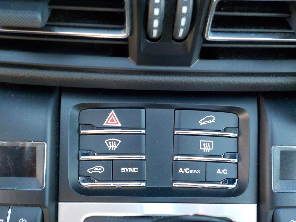 Porsche Macan 2.0 245 cv
