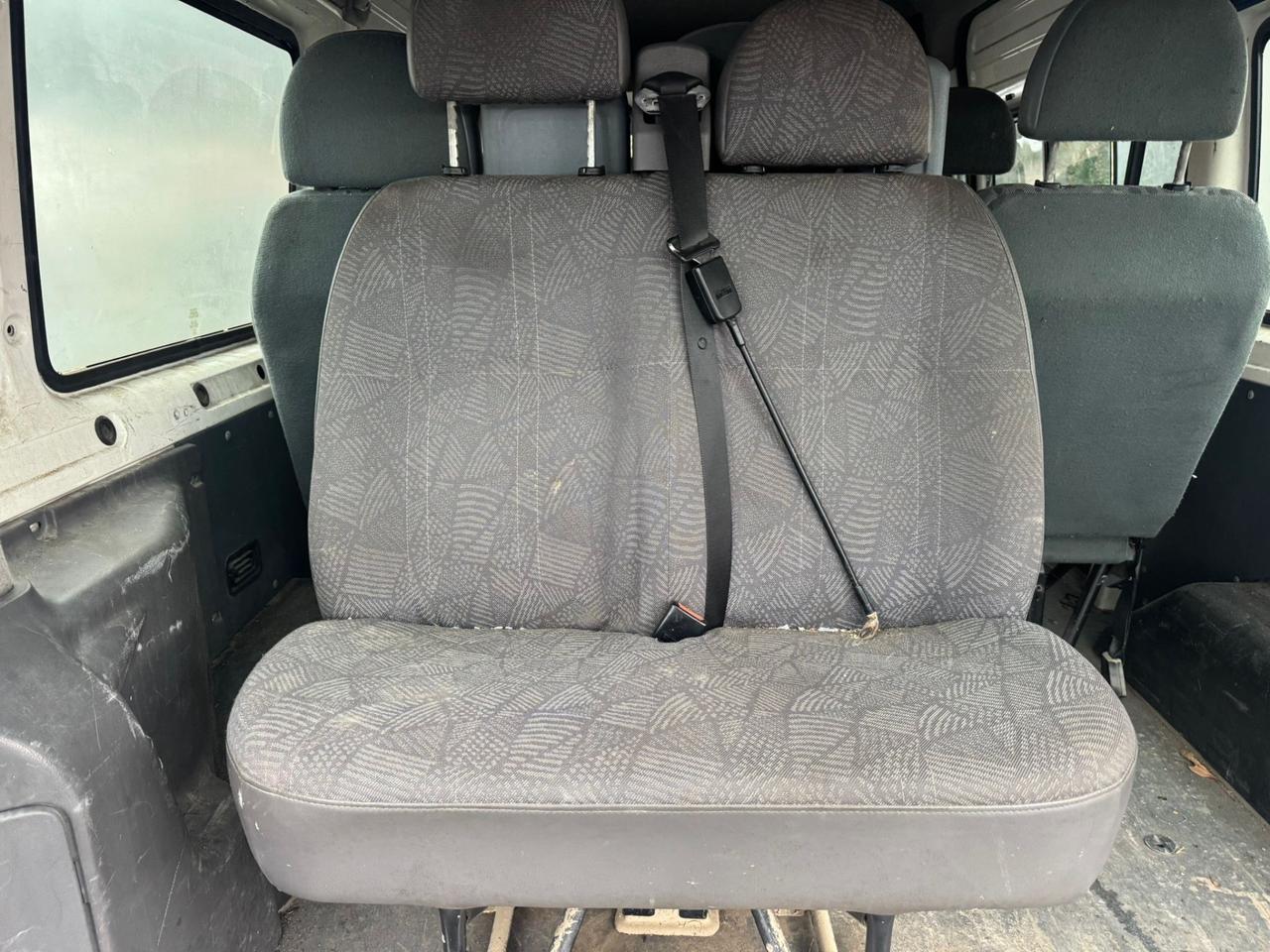 Ford transit bus 9posti