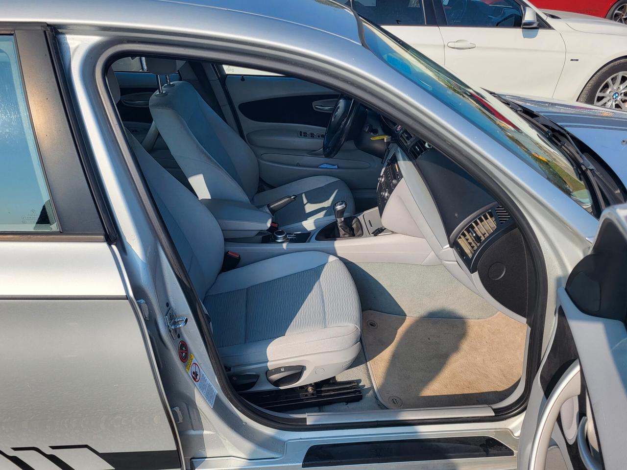 Bmw 118 118i cat 5 porte Futura