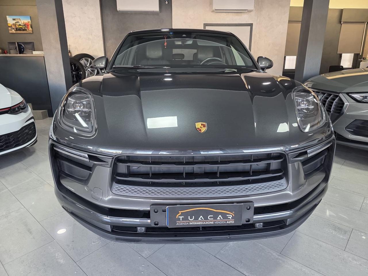 Porsche Macan T 2.0 FULL TETTO PASM TAGLIAND #7511