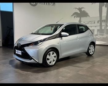 Toyota Aygo 2ª serie 1.0 VVT-i 69 CV 5 porte x-play MMT