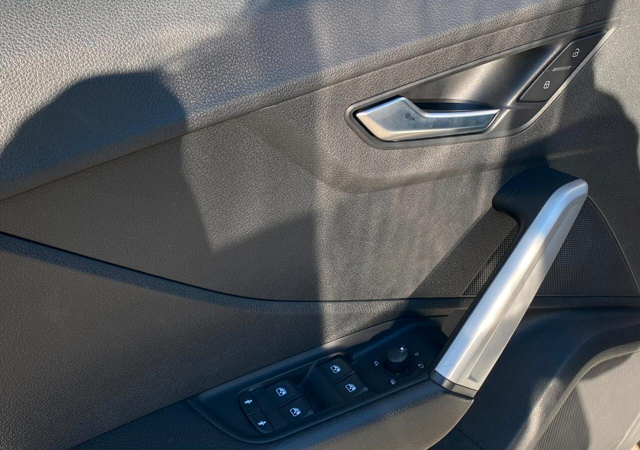 Audi Q2 Business Plus 2.0 TDI 116CV s-tronic 30