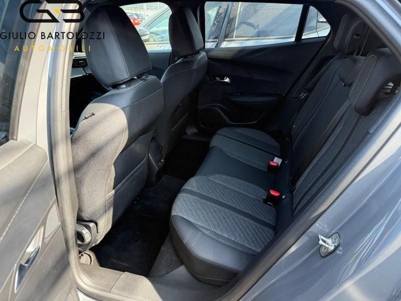 Peugeot 2008 Hybrid 136 e-DCS6 Allure auto