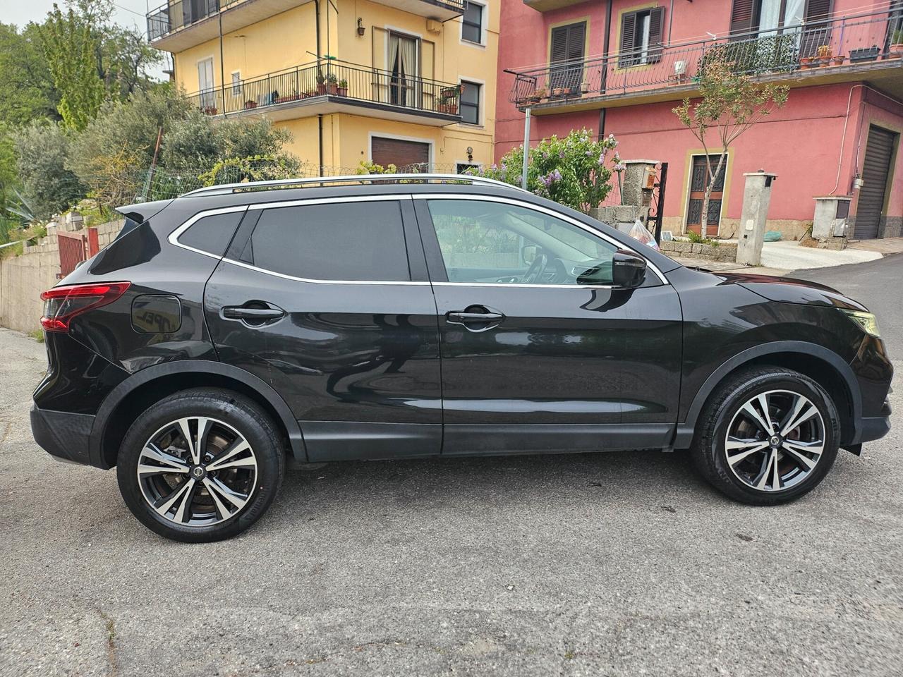 Nissan Qashqai 1.5 dCi 110cv N- Connecta 2018