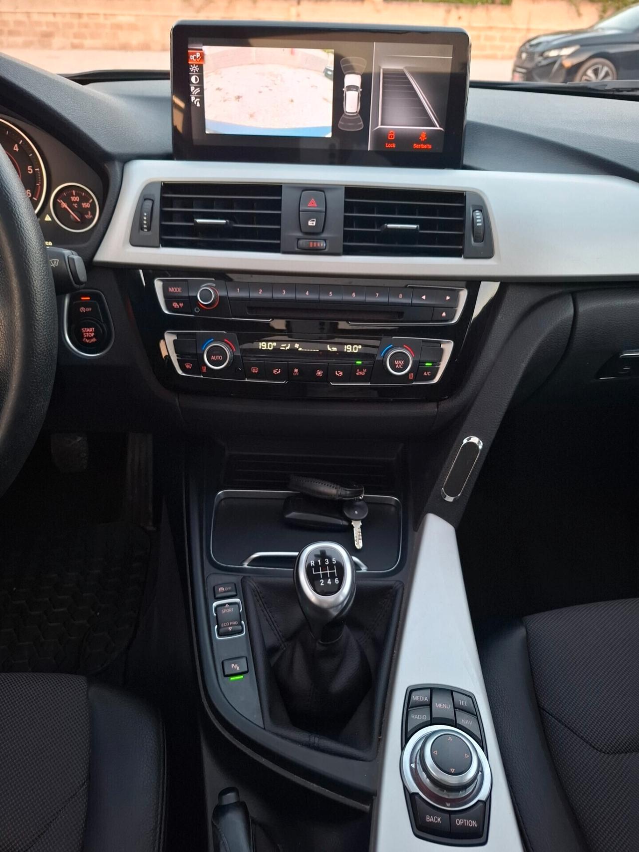 320d Touring Xdrive 190cv *TETTO-PELLE-LED*