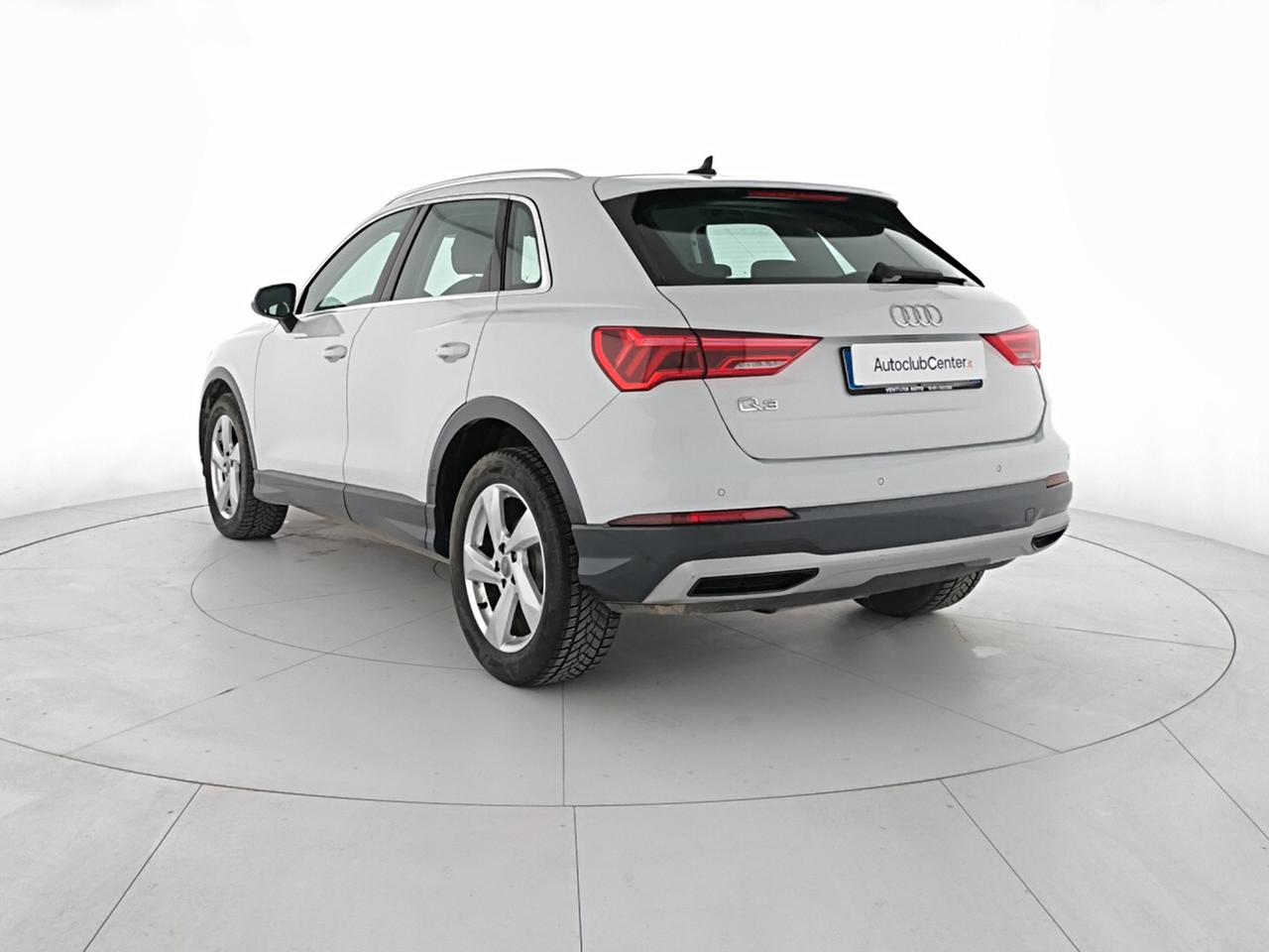 Audi Q3 35 2.0 tdi Business Advanced