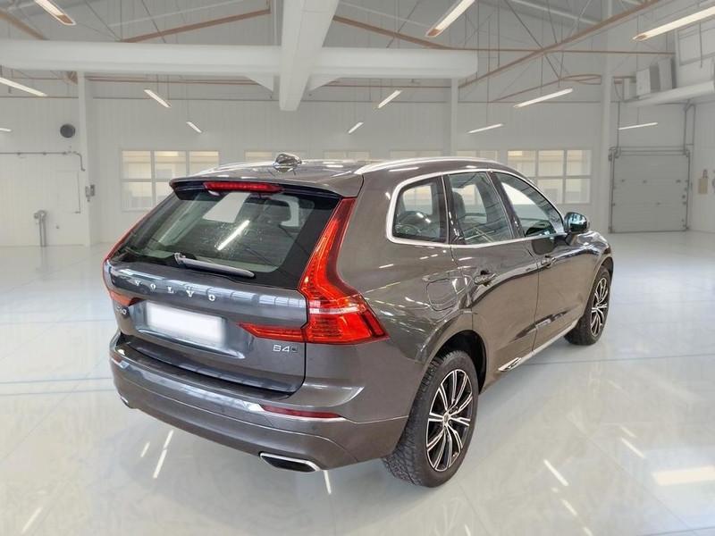 VOLVO XC60 B4 D AWD automatico Inscription