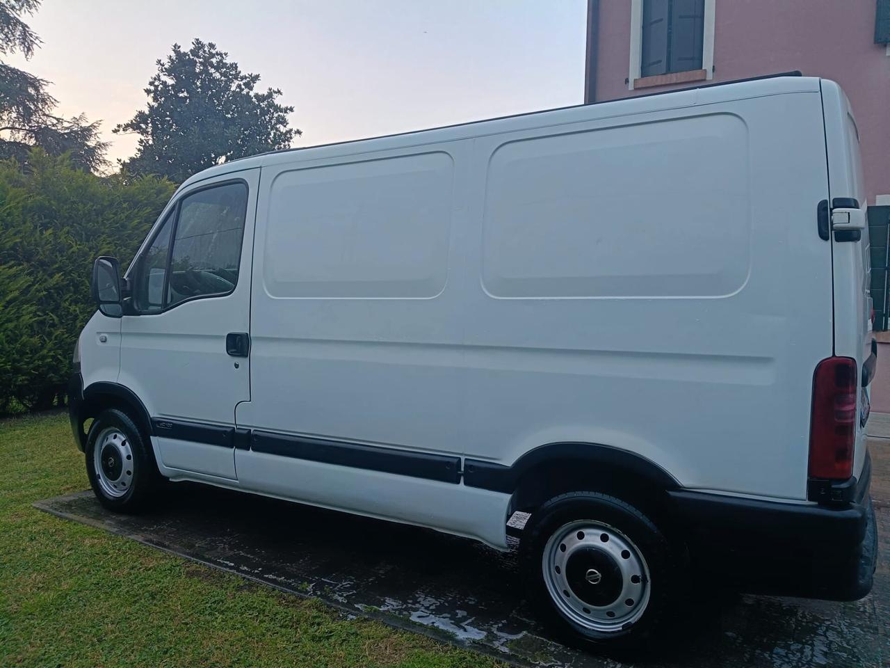 NISSAN INTERSTAR 2.5 CDI - 2006