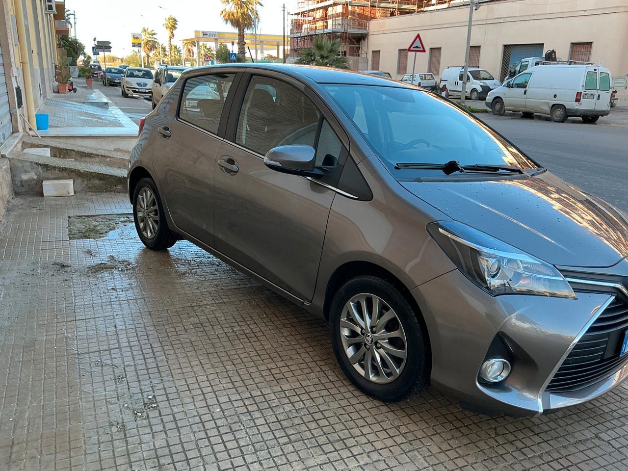 Toyota Yaris 1.0 5 porte Active