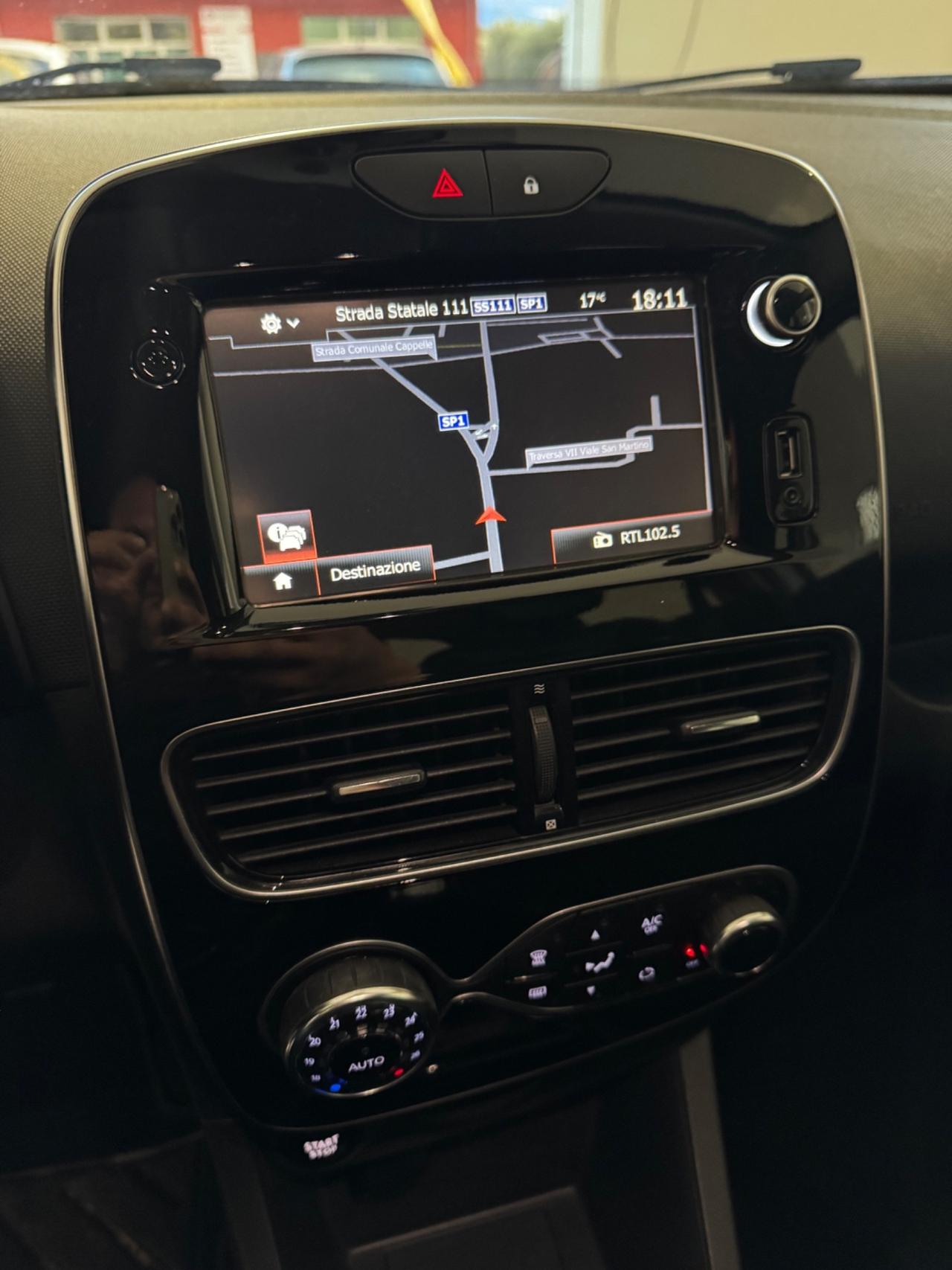 Renault Clio TCe 12V 90CV Start&Stop 5 porte Energy Intens