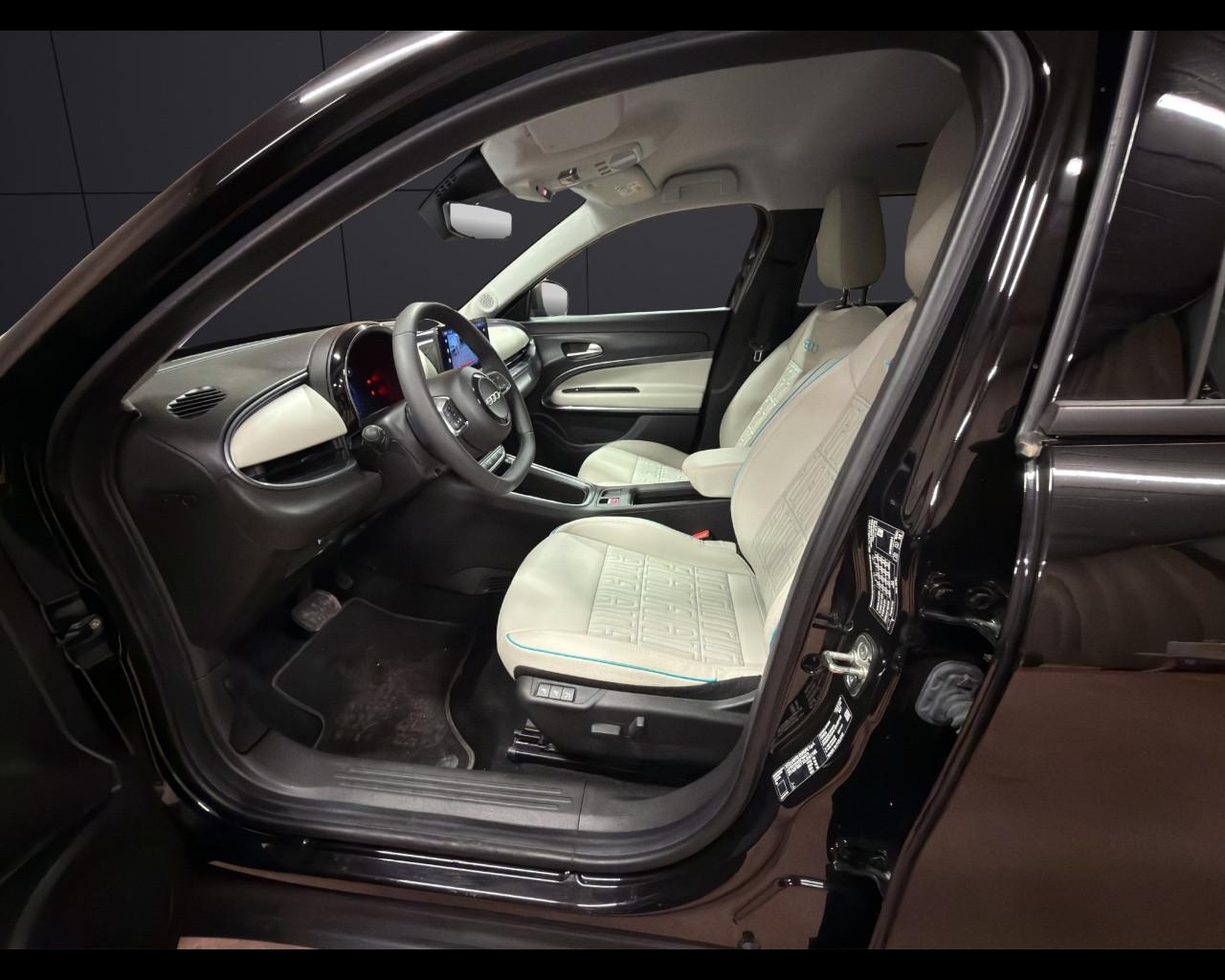 FIAT 600 Hybrid 110 CV DCT MHEV La Prima