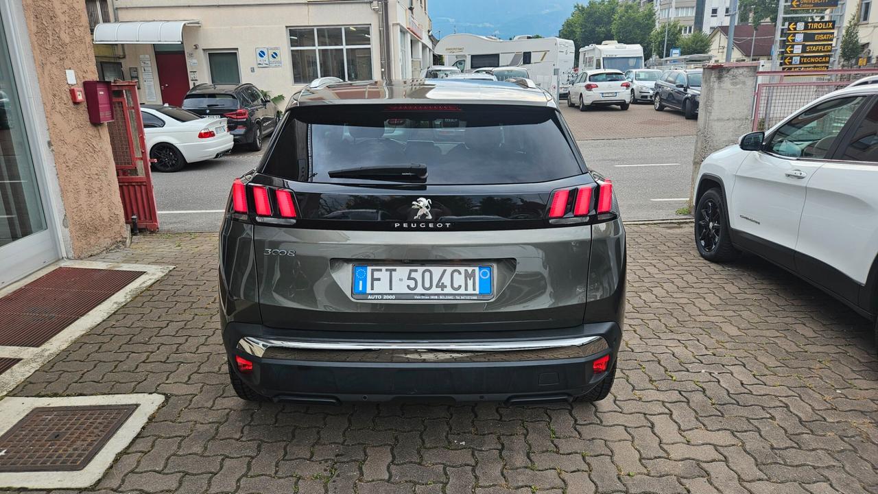 Peugeot 3008 1.2 PURETECH TURBO 130CV CAMERA-NAVY-CARPLAY